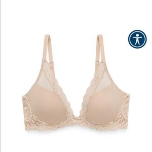 Worn once! Natori feather light bra in nude 32DD